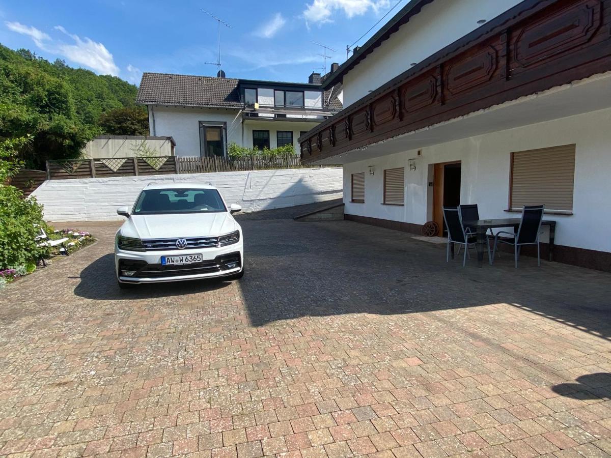 Rooms4ring Privatzimmer am Nürburgring Quiddelbach Eksteriør billede